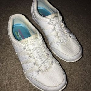 Sketchers Relaxed Fit Memory Foam Tennis Shoes